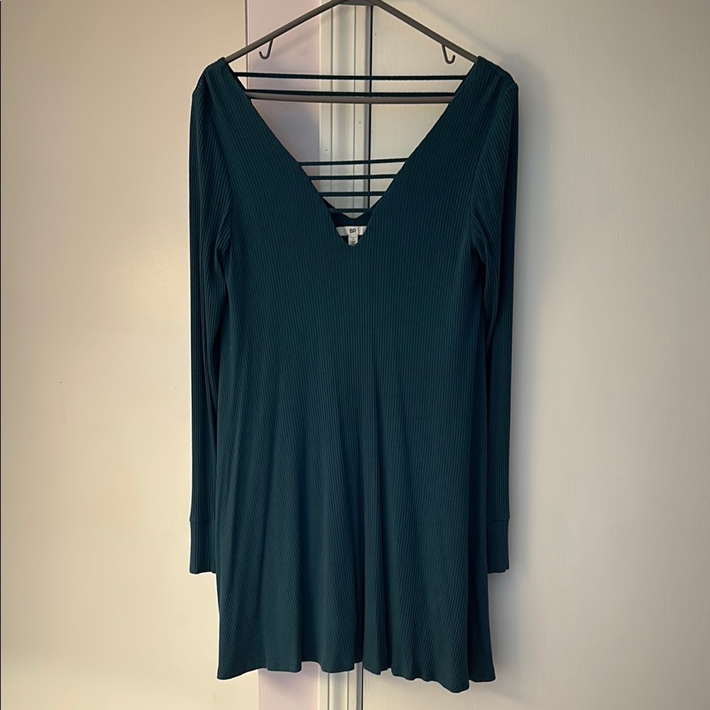 Elegant Teal V-Neck Women's Top
